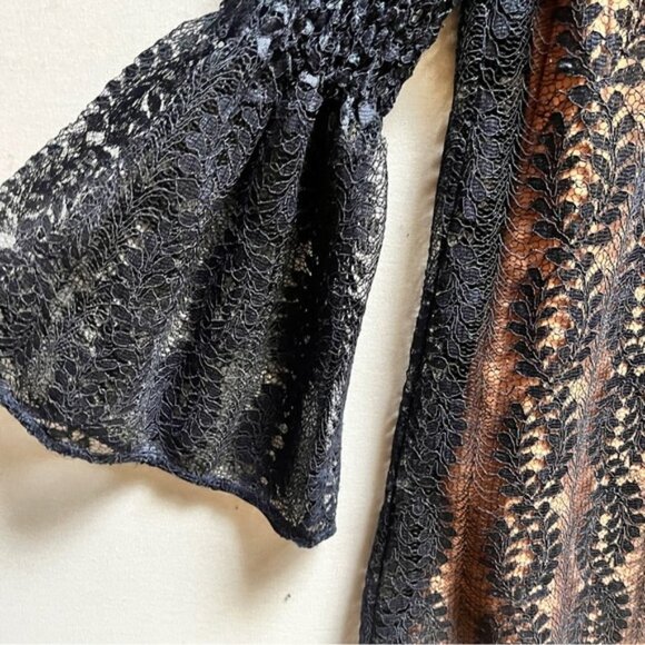 Michael Kors sheath lace bell sleeves dress Sz S - Picture 5 of 11